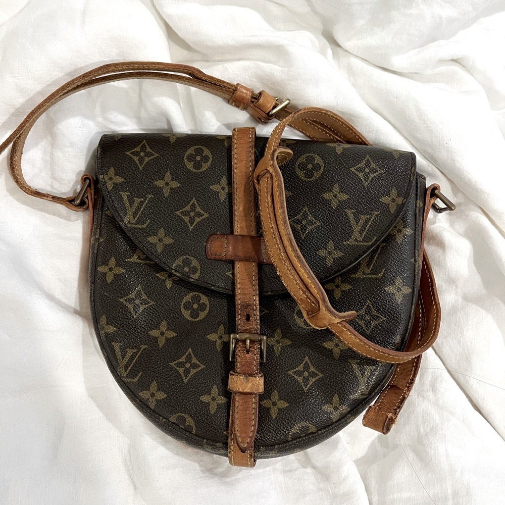 Vintage Louis Vuitton Monogram Canvas Chantilly MM Crossbody Shoulder Bag